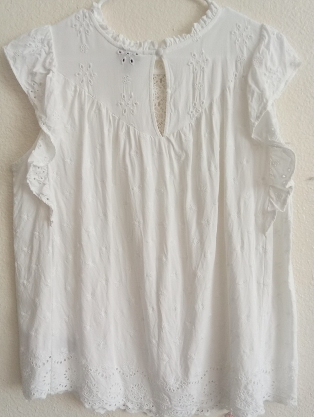TORRID White Eyelet Ruffle Tank - Picture 9 of 13